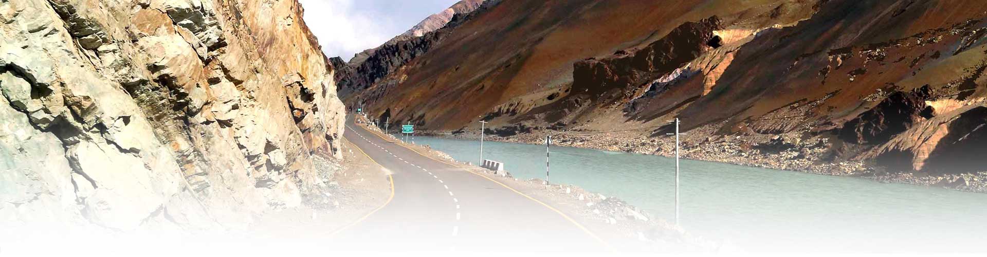 leh-srinagar-jeep-safari leh-srinagar-jeep-safari
